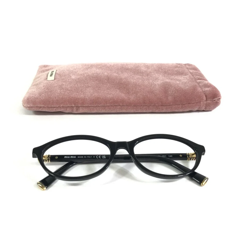 Miu Miu frames are